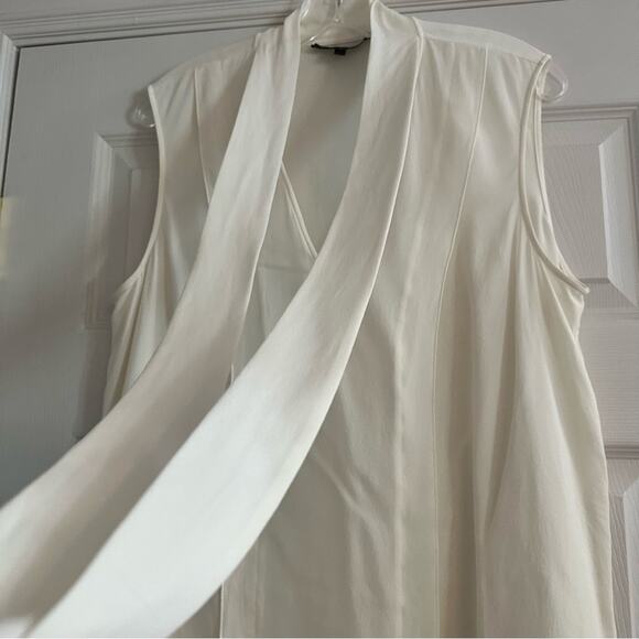 St. John Bow-tie Silk Sleeveless Blouse Shirt Top Quiet Luxury Designer LARGE - Picture 5 of 12